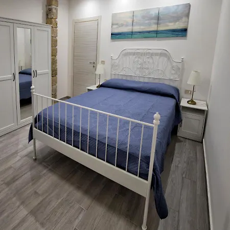 Garden House: And For Holidays Bed and Breakfast 2*