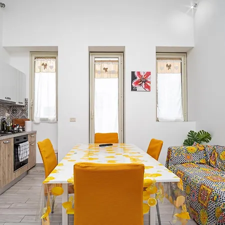 Garden House: And For Holidays 2*